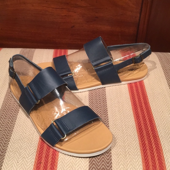 teva avalina sandal
